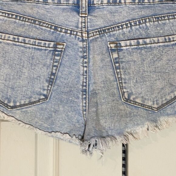 Bullhead Denim Low Rise Distressed Shorty Shorts 3 - Picture 11 of 16
